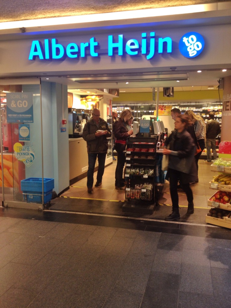O Albert Heijn TO GO, espalhado por quase toda Amsterdam