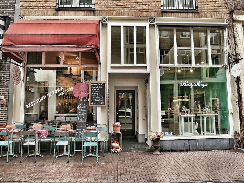 Toos & Roos bem no centro de Amsterdam